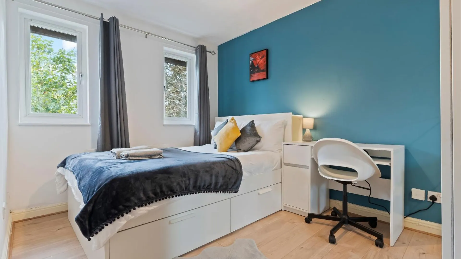 Holiday home Lovely 4Br House In The City With Parking London United Kingdom