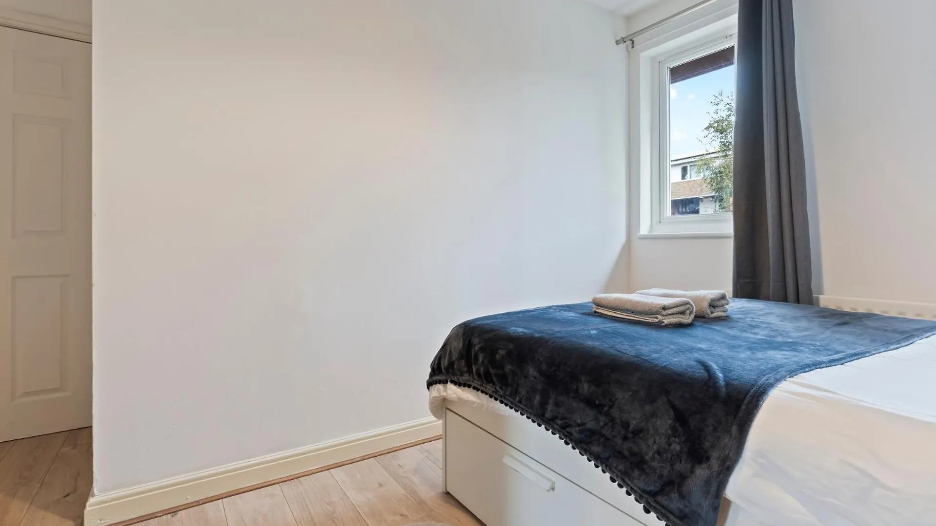 Holiday home Lovely 4Br House In The City With Parking London