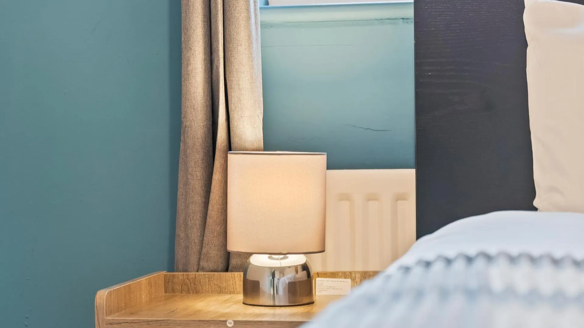 Lovely 4Br House In The City With Parking London 0*,  United Kingdom