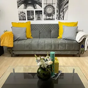  Apartment Newsuites